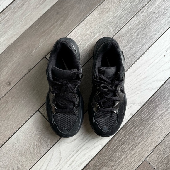 Air Max Fusion 'Triple Black Women’s | Size: 7 | Good Condition - Picture 2 of 8